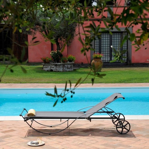 Aurora Unopiù Sunbed