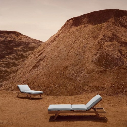 Synthesis Unopiù Sunbed