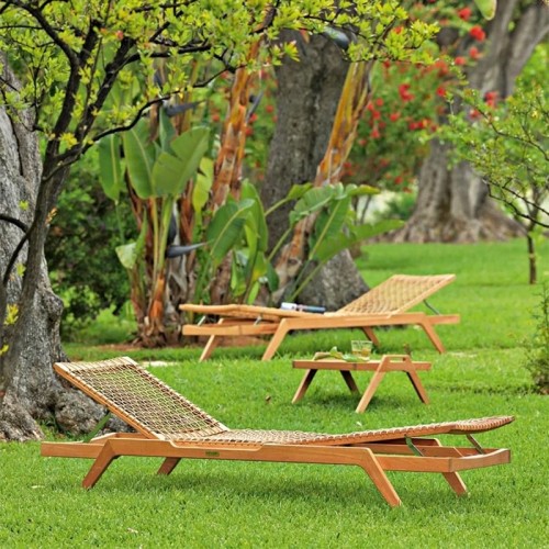 Synthesis Unopiù Sunbed