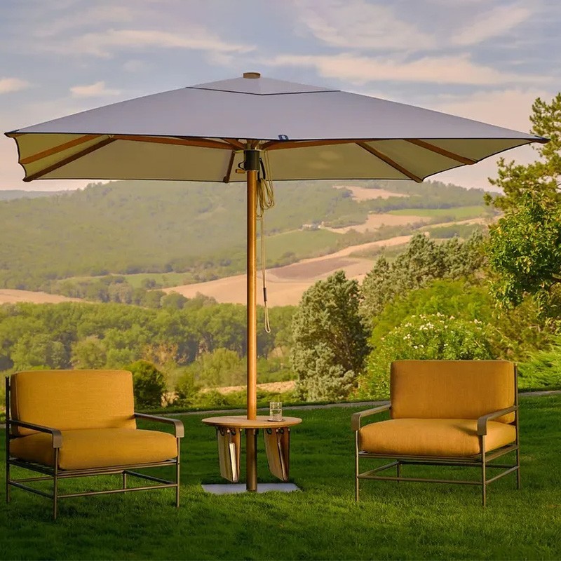 Damian Unopiù Beach Umbrella