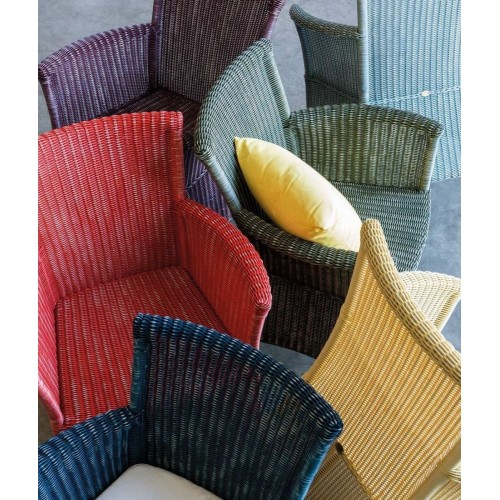 Capri Unopiù chair with armrests