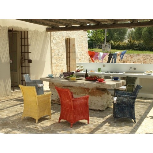 Capri Unopiù chair with armrests