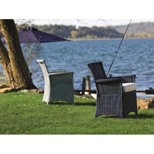 Capri Unopiù chair with armrests