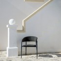 Experience Unopiù armchair with curved backrest