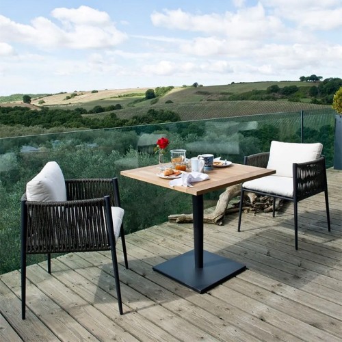 Luce Unopiù armchair