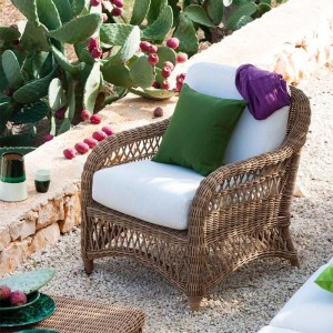 Olimpia Unopiù armchair