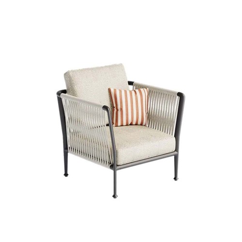 Treble Unopiù armchair