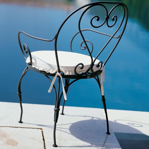 Aurora Unopiù Chair with armrests