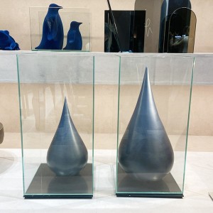 Lacrima & Goccia Handmade ceramic sculpture Adriani e Rossi