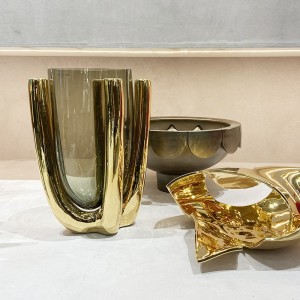 Glass Sculptural Vase Saphir by Adriani e Rossi