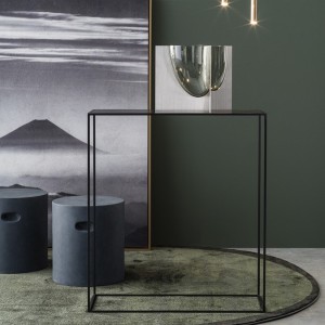 Tulip 80 Console by Adriani e Rossi