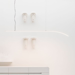 curvy-pendant-light-adriani-e-rossi