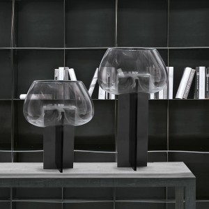 Mito Cross Vase Adriani e Rossi