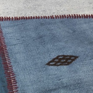 deep-in-the-dark-rug-mohebban-nomadismi