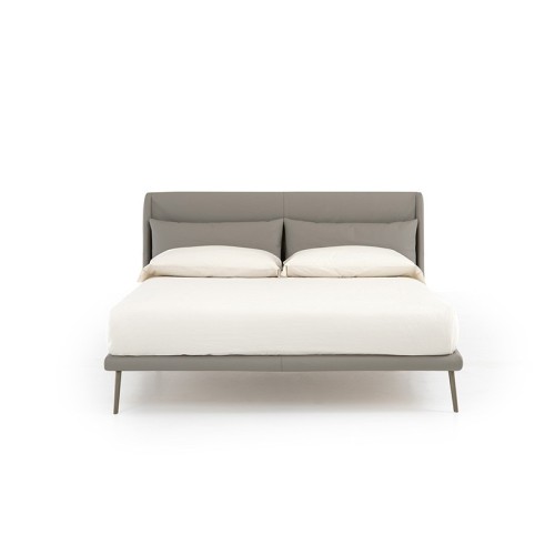 Eddie Noctis one and a half bed