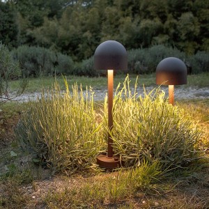 outdoor-floor-lamp-boleto-martinelli-luce