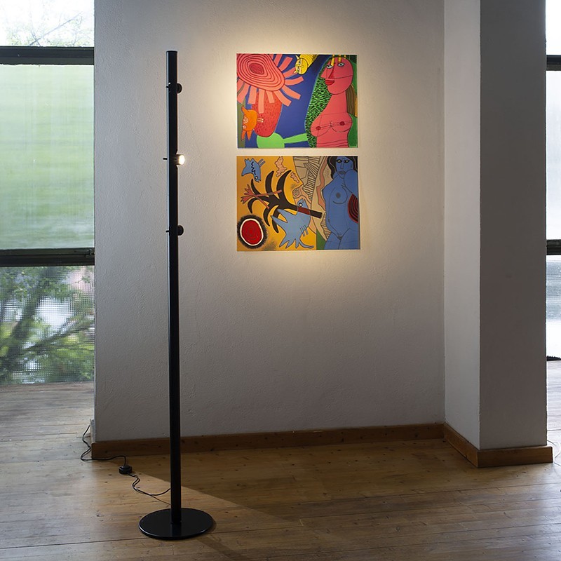 Calabrone Adjustable LED Floor Lamp – Martinelli Luce