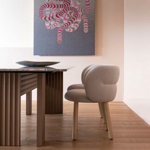 Getlucky Chair Moroso – Upholstered with Wooden Base