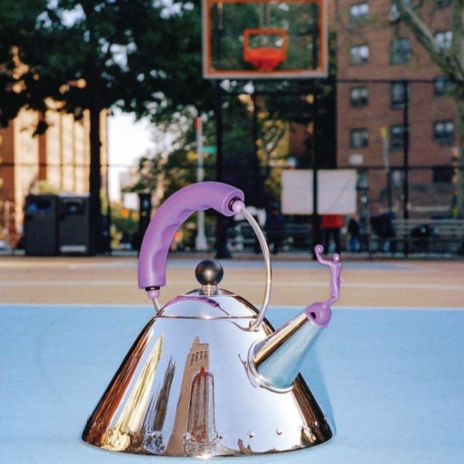 3909 Kettle by Alessi, Limited Edition | Arredare Moderno