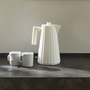 Plissé Alessi Electric Kettle | Arredare Moderno