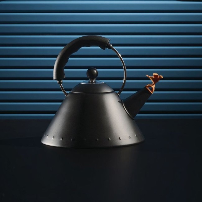 9093 BB Kettle by Alessi | Arredare Moderno