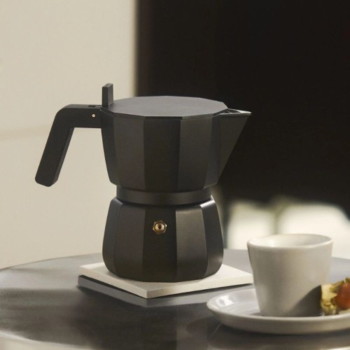 Moka Coffee Maker by Alessi | Arredare Moderno