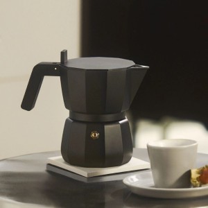 Moka Coffee Maker by Alessi | Arredare Moderno