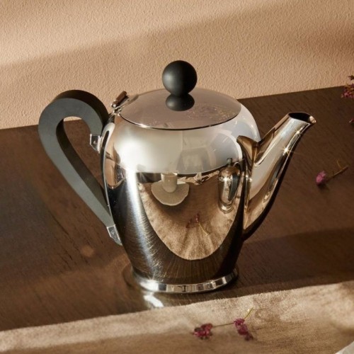Teapot Bombé Alessi | Arredare Moderno