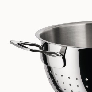 pots-pans-alessi-colander