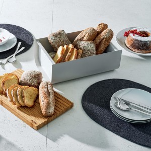 mattina-alessi-bread-box