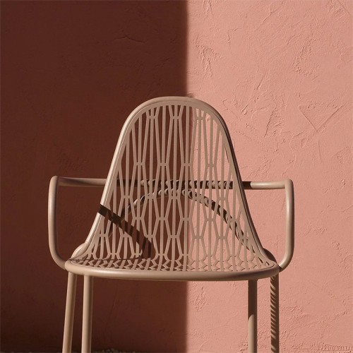 Malvasia Scab Armchair