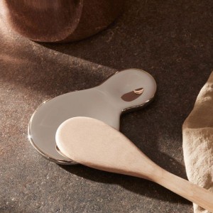 t-1000-alessi-spoon-rest