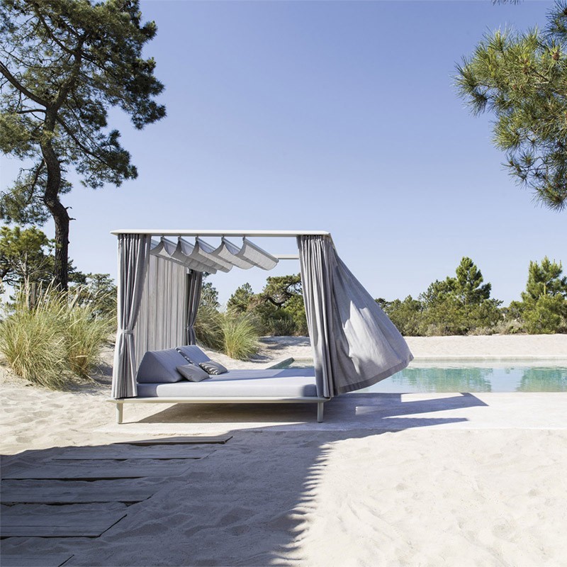 Sunmoon Gazebo Varaschin Sunbed