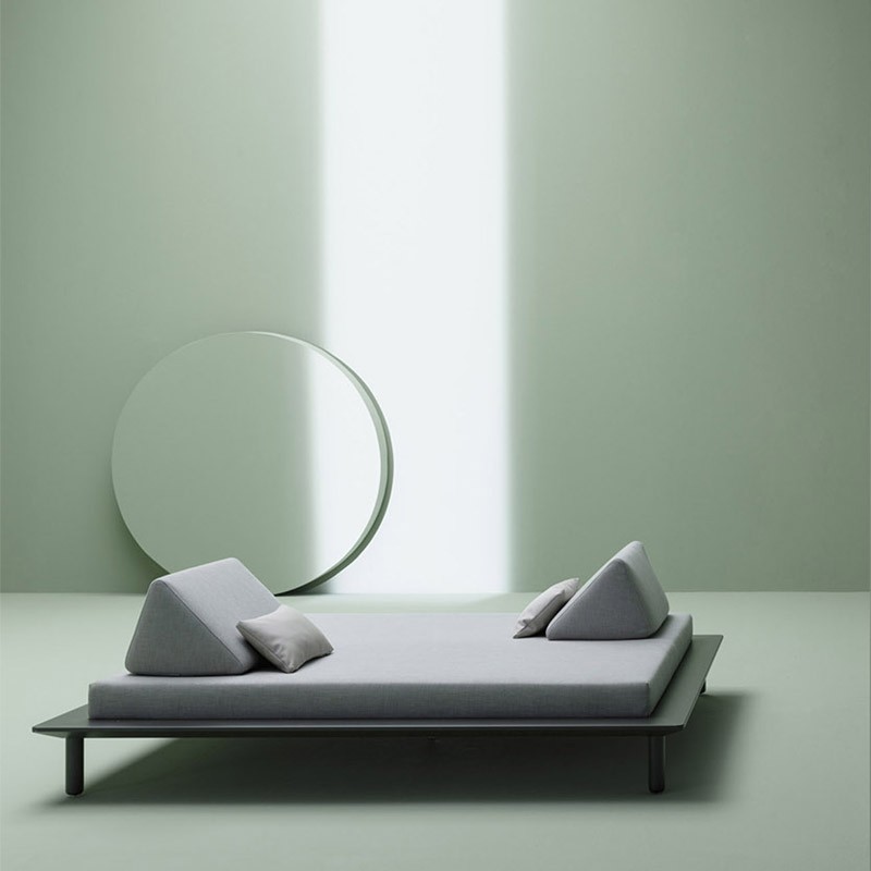 Sunmoon Tatami Varaschin Sunbed