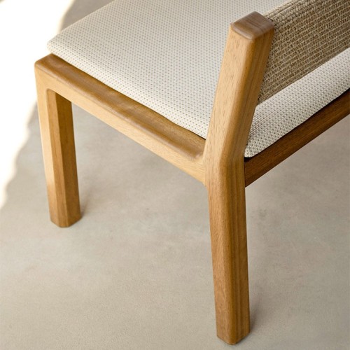 Gianna Varaschin bench