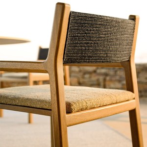 gianna-varaschin-small-armchair