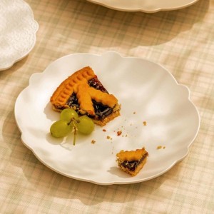 dressed-en-plein-air-alessi-4-piece-side-plate-set