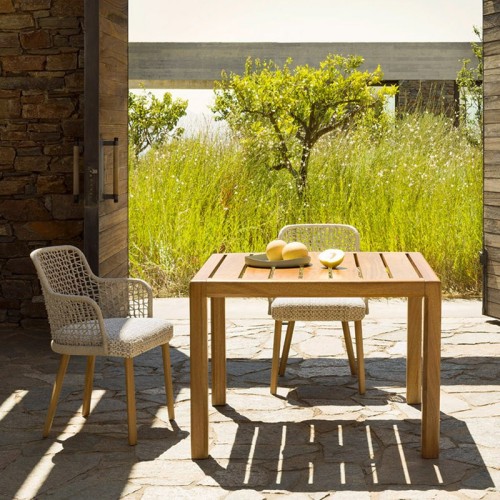 Gianna Iroko Varaschin Table