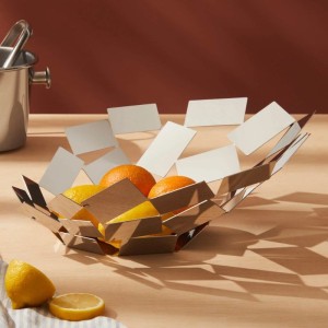 la-stanza-dello-scirocco-alessi-centrepiece