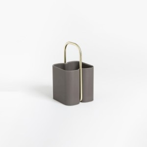 ply-geelli-container