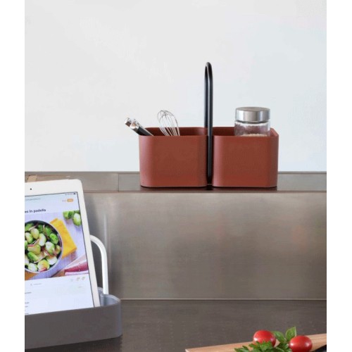 Ply Geelli Container