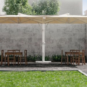 fellini-beach-umbrella-ombrellificio-veneto