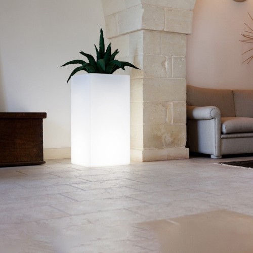 Ellenico Kloris High Lightable Vase