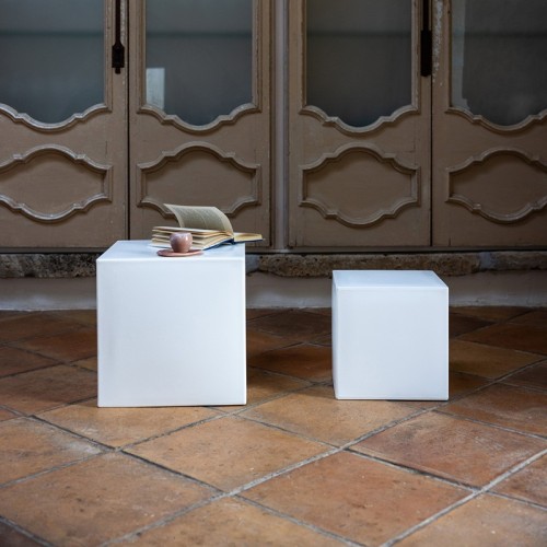 Icekub Kloris Exhibitor