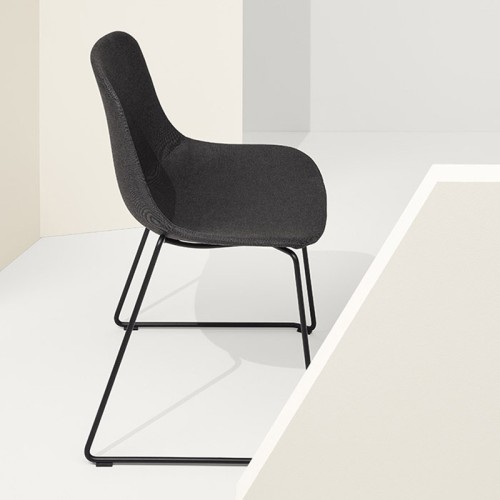 Pure Loop Binuance Maxi sled Infiniti Design Chair