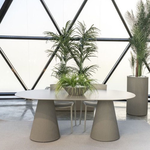 Gatsby Vondom table with double round base 260x129 cm