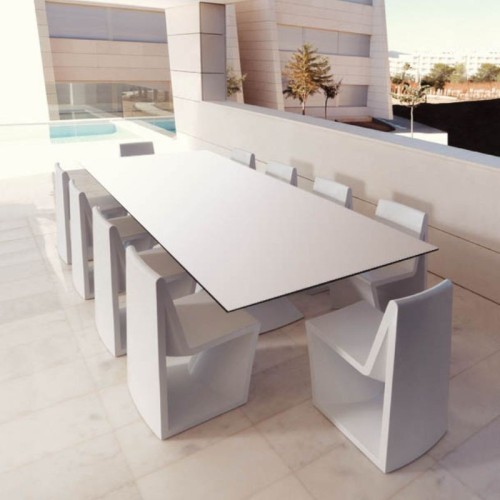 Rest Vondom light-up table