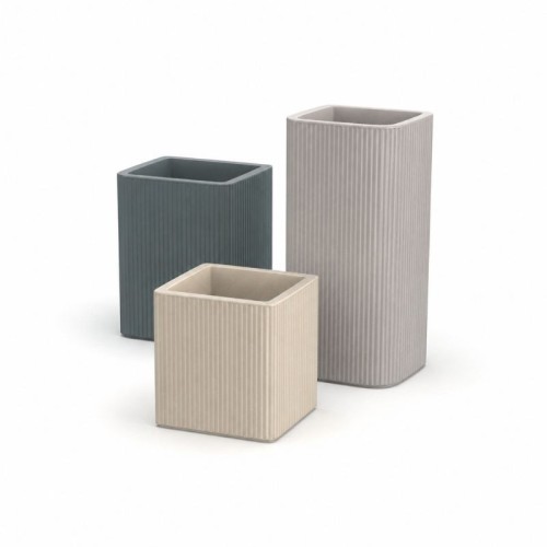 Gatsby Vondom square planter