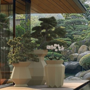 origami-yuri-vondom-planter