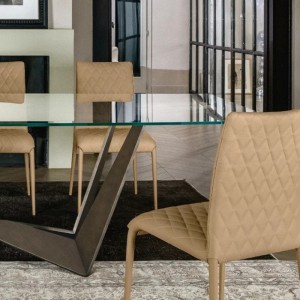 reverse-mini-tonin-casa-table